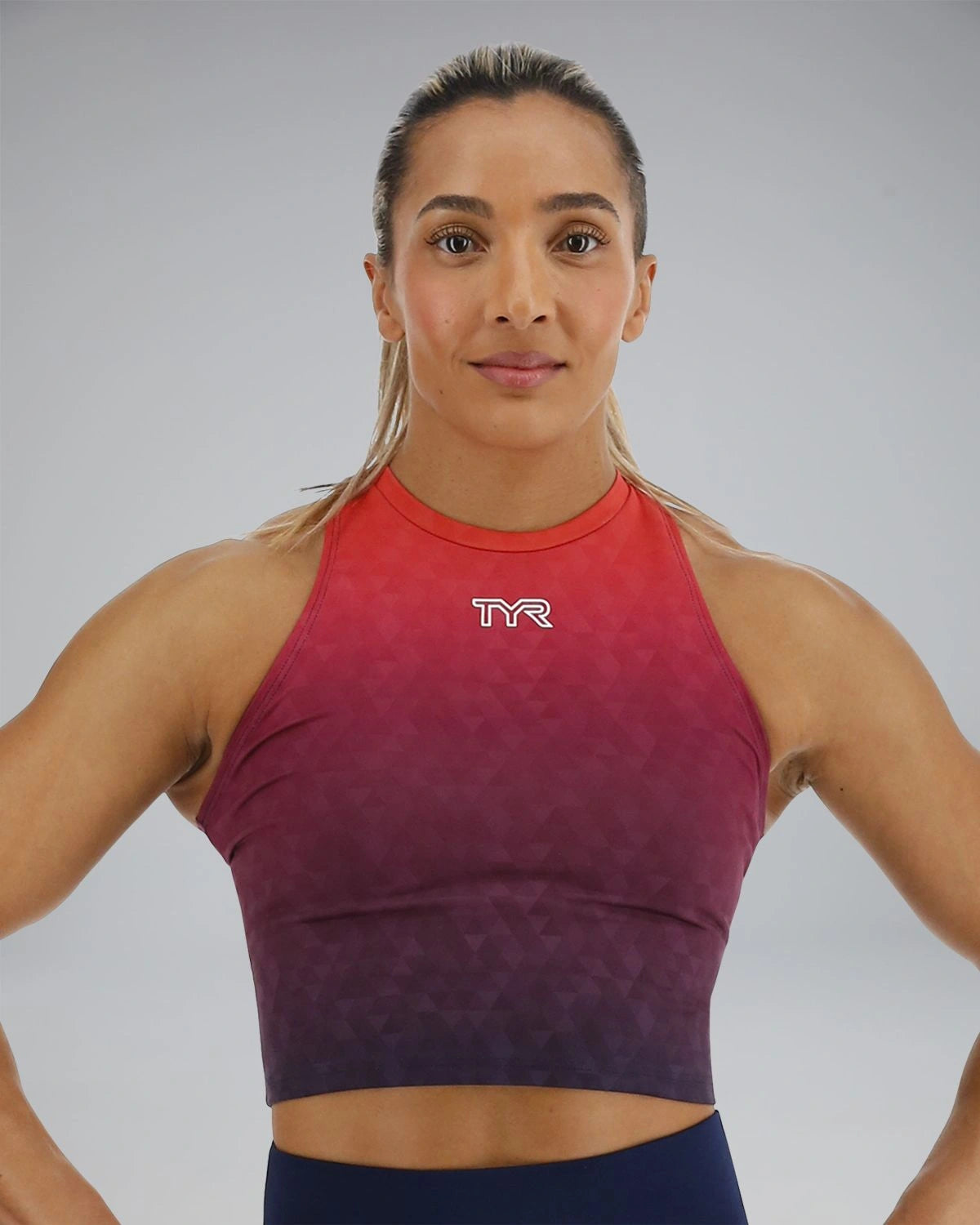TYR Base Kinetic™ Women's High Neck Big Logo Sports Bra - Solid